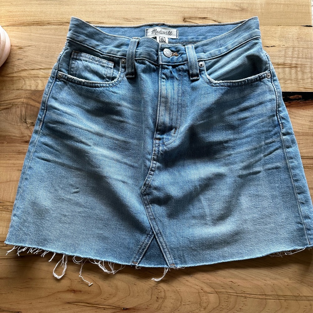 Madewell denim skirt